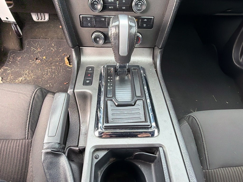 2014 Ford Mustang V6