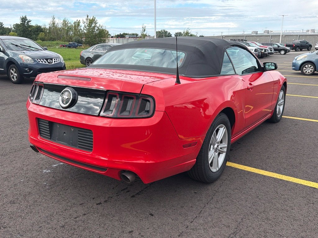 2014 Ford Mustang V6