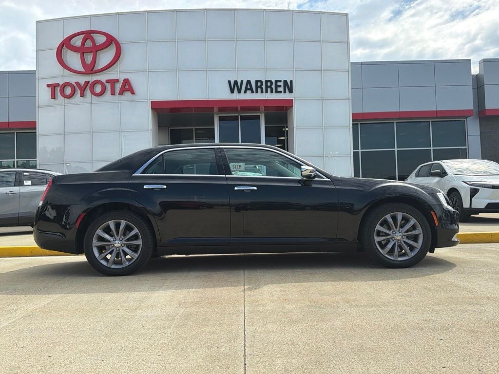 2018 Chrysler 300 Limited