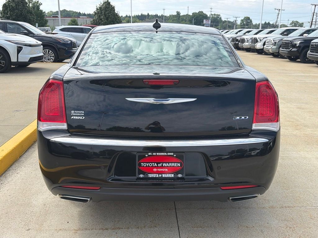 2018 Chrysler 300 Limited