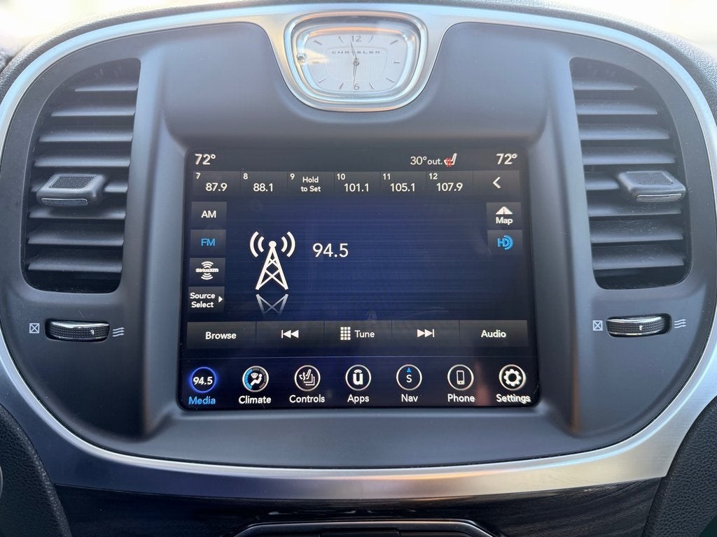 2018 Chrysler 300 Touring