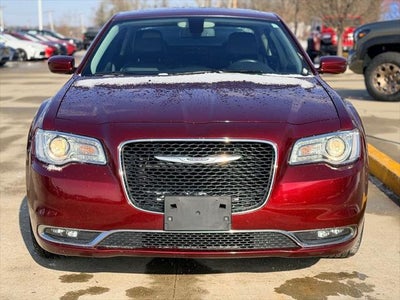 2018 Chrysler 300 Touring