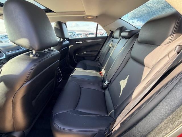 2018 Chrysler 300 Touring