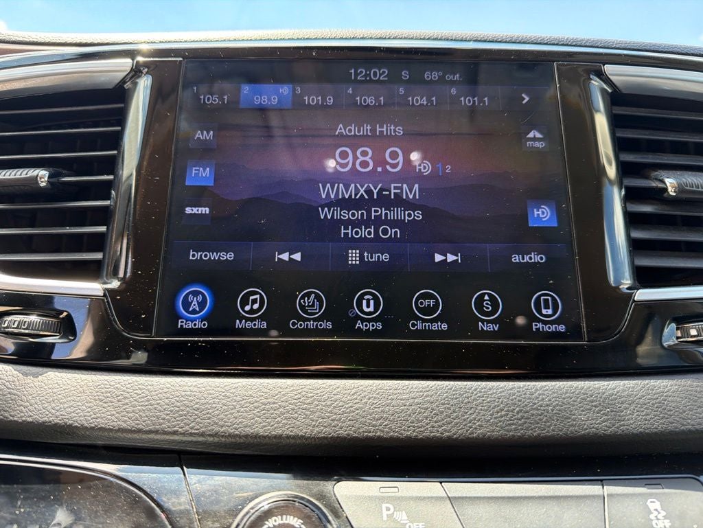 2017 Chrysler Pacifica Touring L Plus
