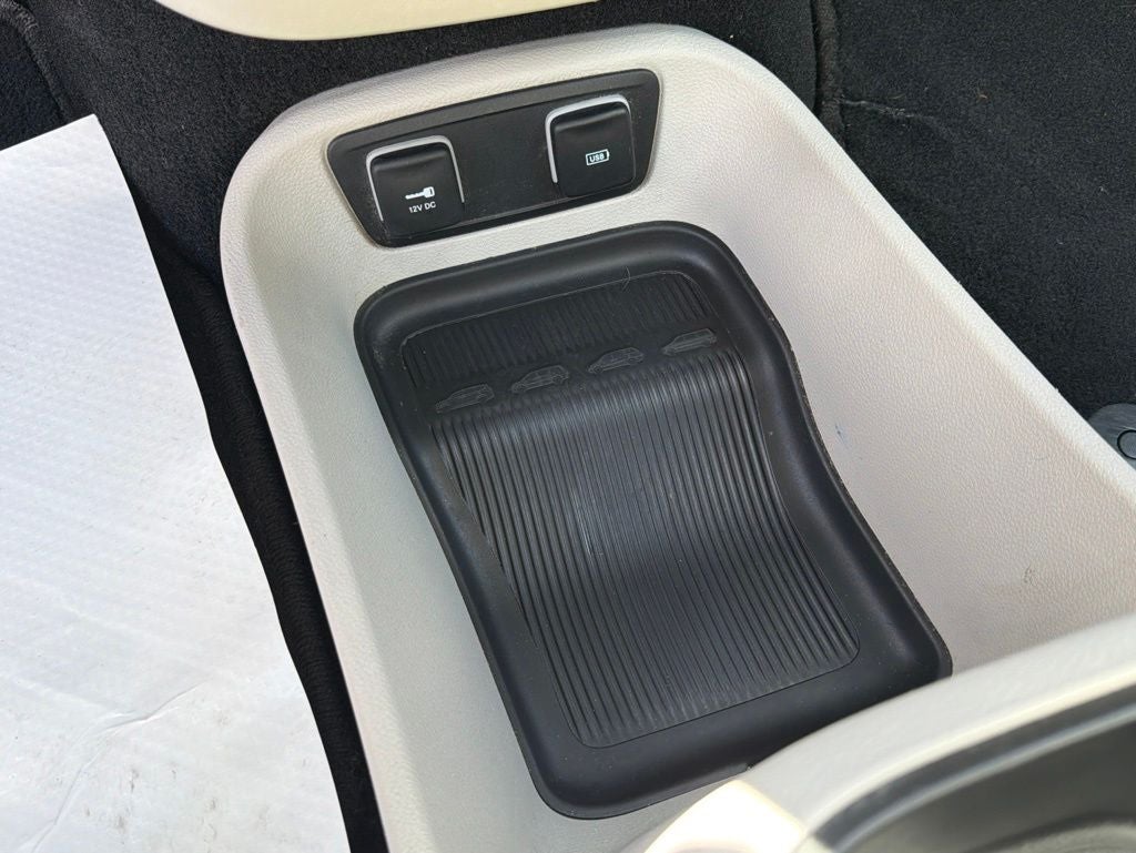 2017 Chrysler Pacifica Touring L Plus
