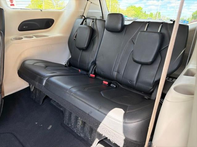 2017 Chrysler Pacifica Touring L Plus