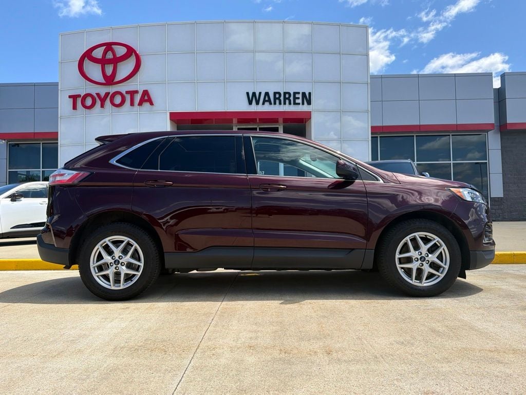 2022 Ford Edge SEL