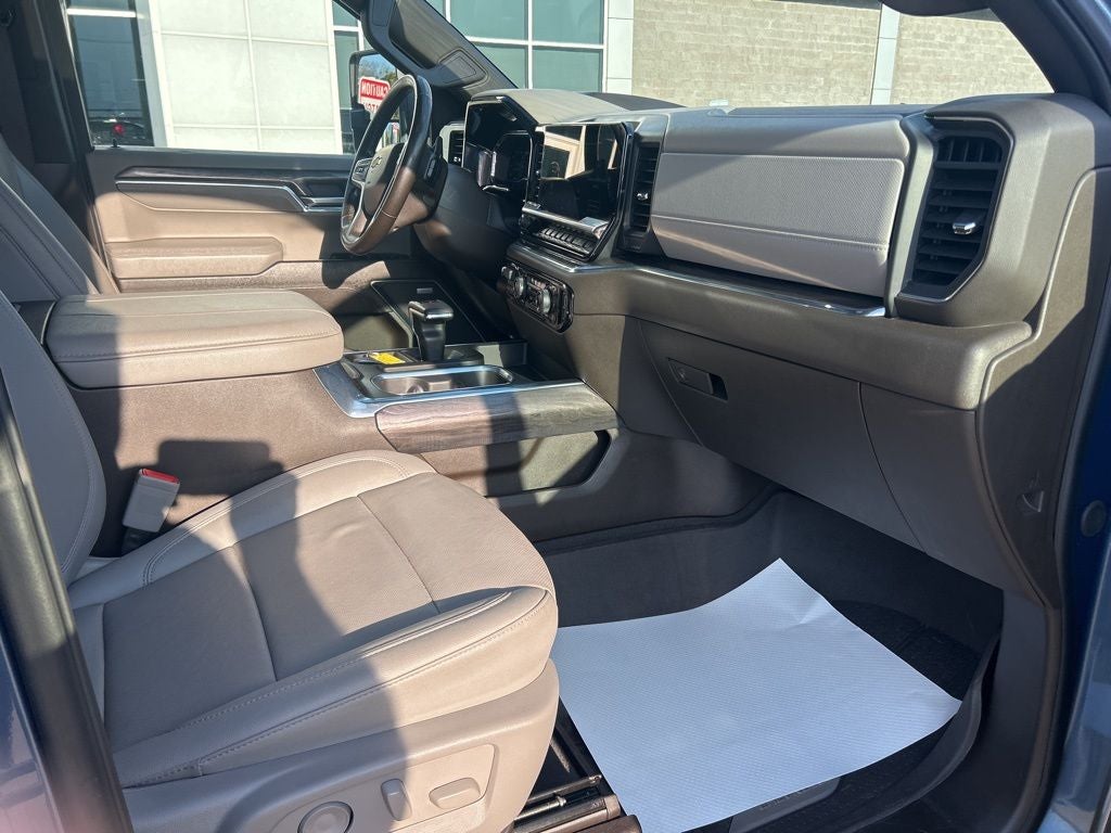 2024 Chevrolet Silverado 1500 LTZ