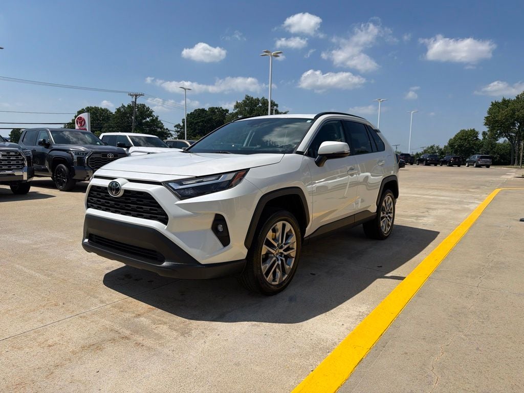2022 Toyota RAV4 XLE Premium