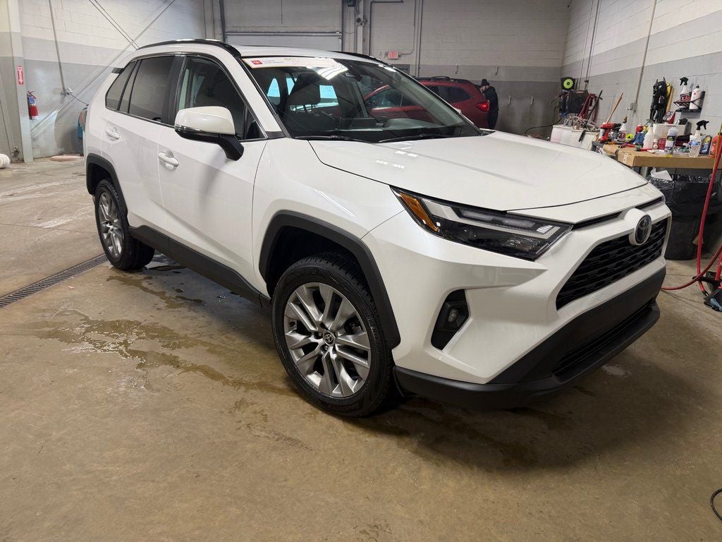 2023 Toyota RAV4 XLE Premium