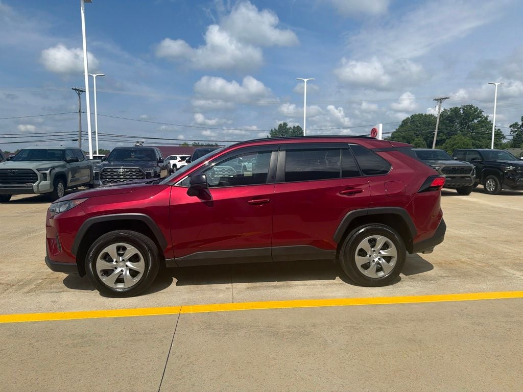 2021 Toyota RAV4 LE