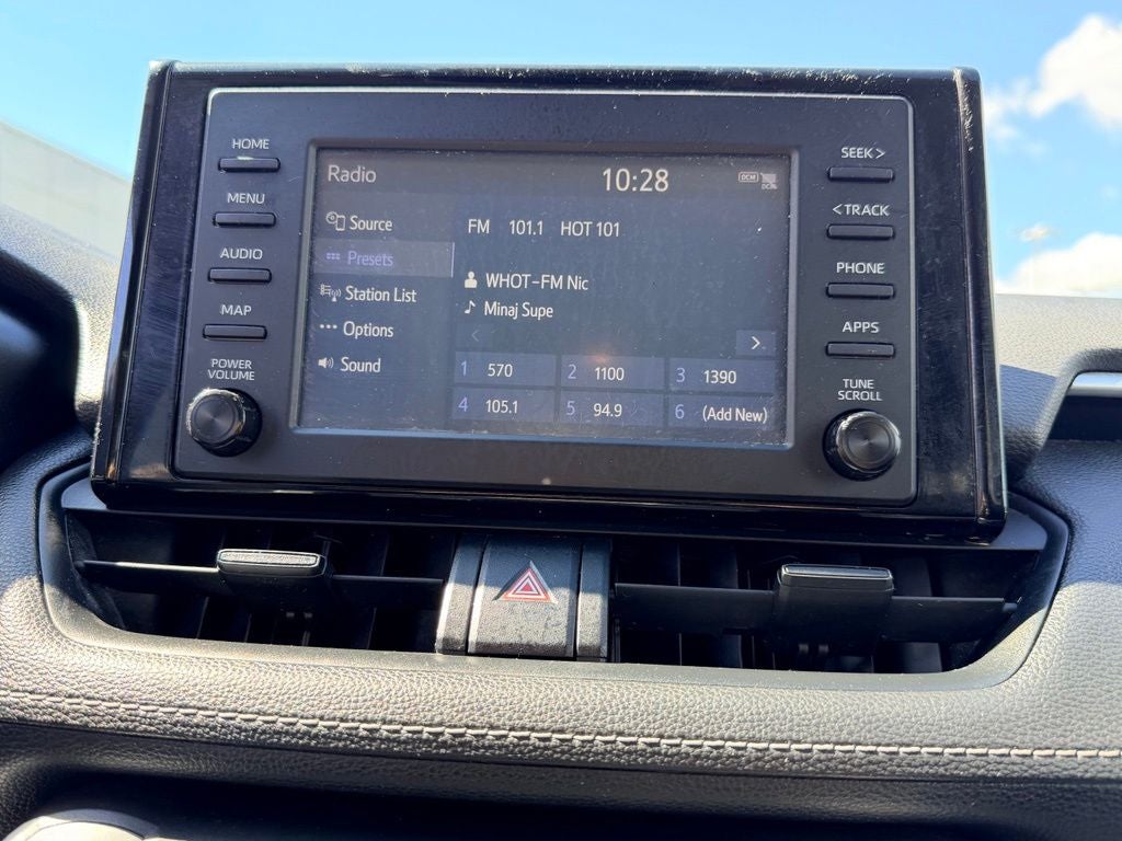 2019 Toyota RAV4 LE