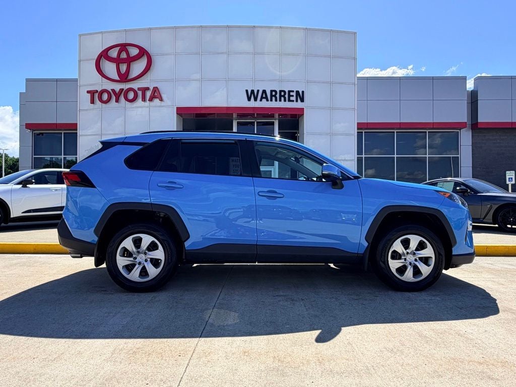 2019 Toyota RAV4 LE
