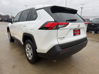 2023 Toyota RAV4 LE
