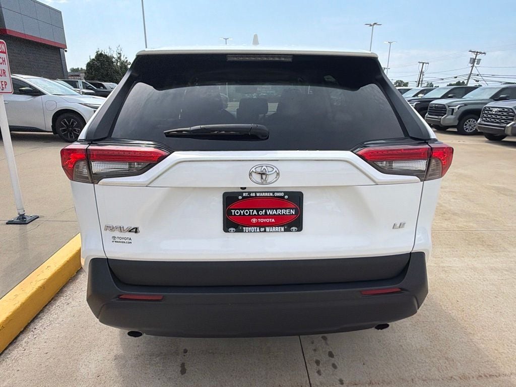 2024 Toyota RAV4 LE