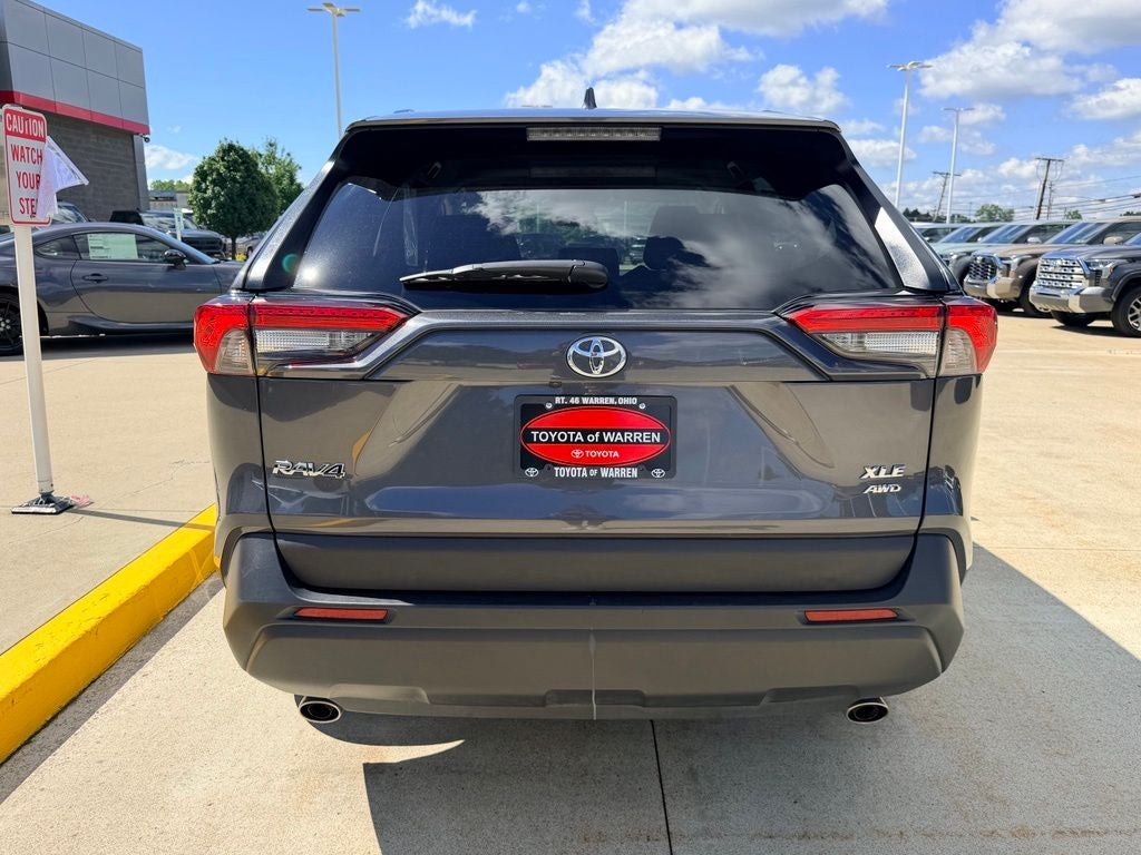 2025 Toyota RAV4 XLE
