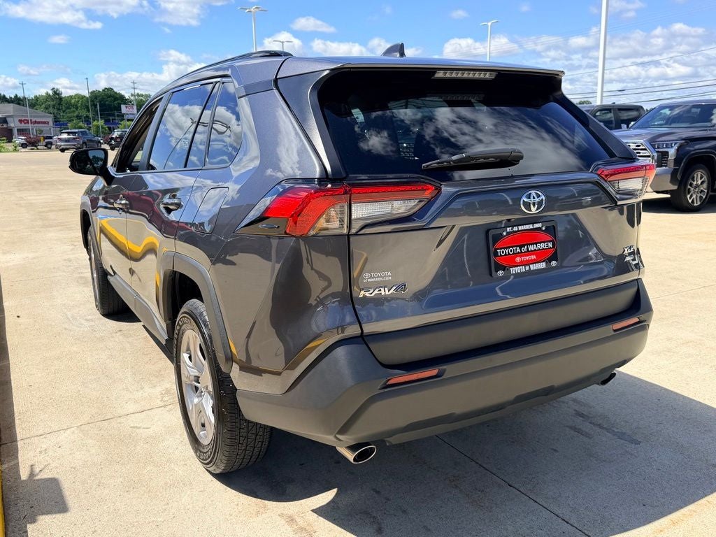 2025 Toyota RAV4 XLE