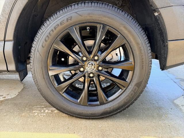 2018 Toyota RAV4 Adventure