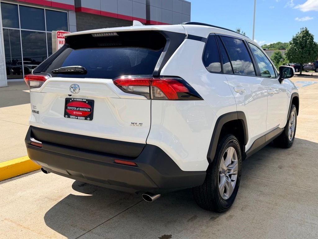 2025 Toyota RAV4 XLE