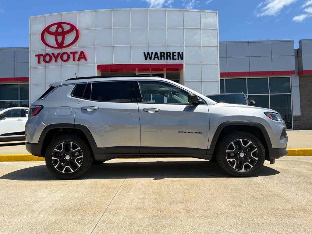 2022 Jeep Compass Latitude