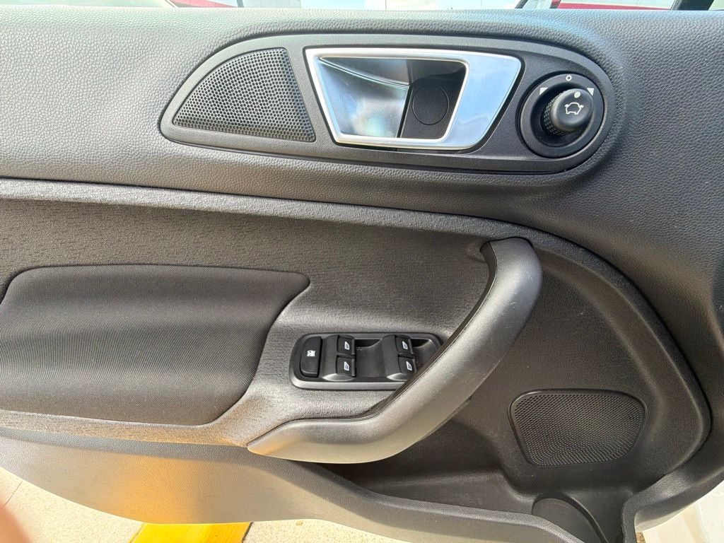 2016 Ford Fiesta SE
