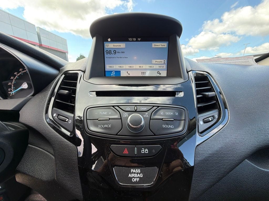 2016 Ford Fiesta SE