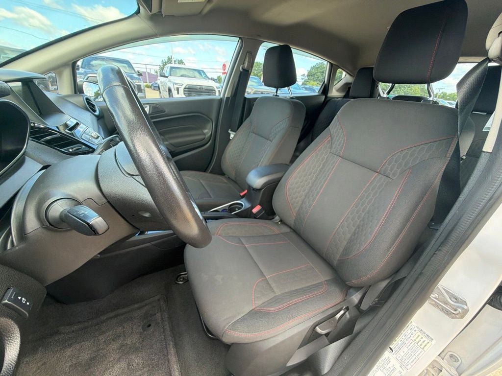 2016 Ford Fiesta SE