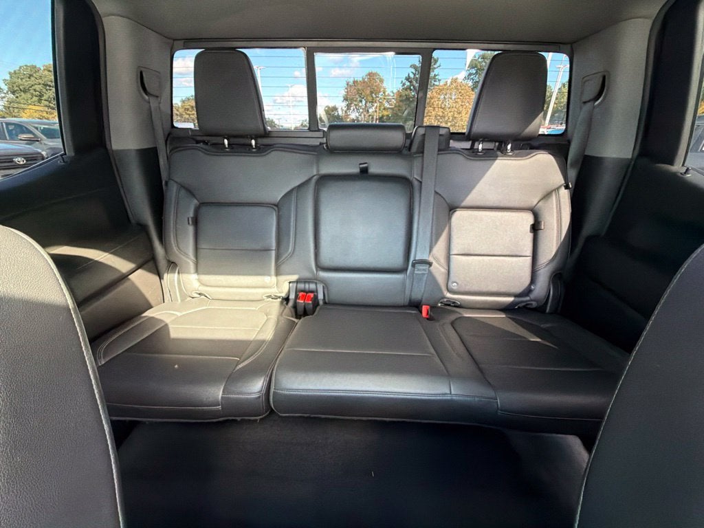 2020 Chevrolet Silverado RST