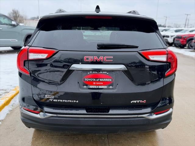2022 GMC Terrain AT4