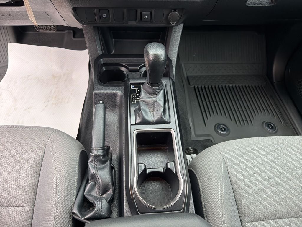 2023 Toyota TACOMA SR SR V6