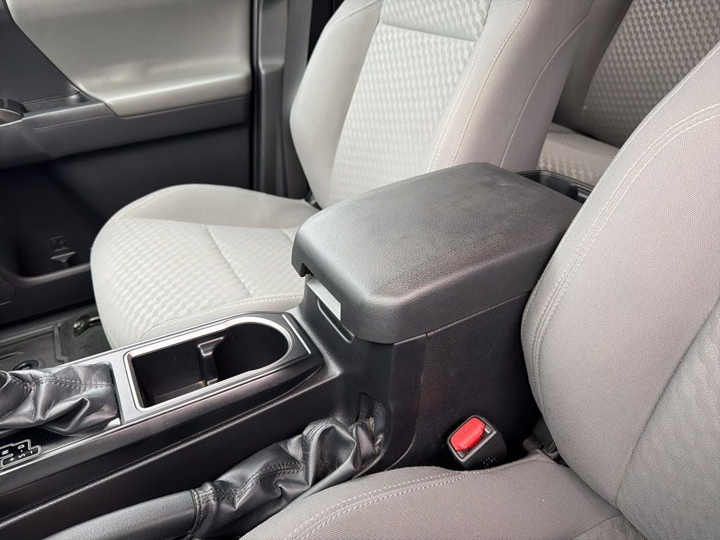 2023 Toyota TACOMA SR SR V6