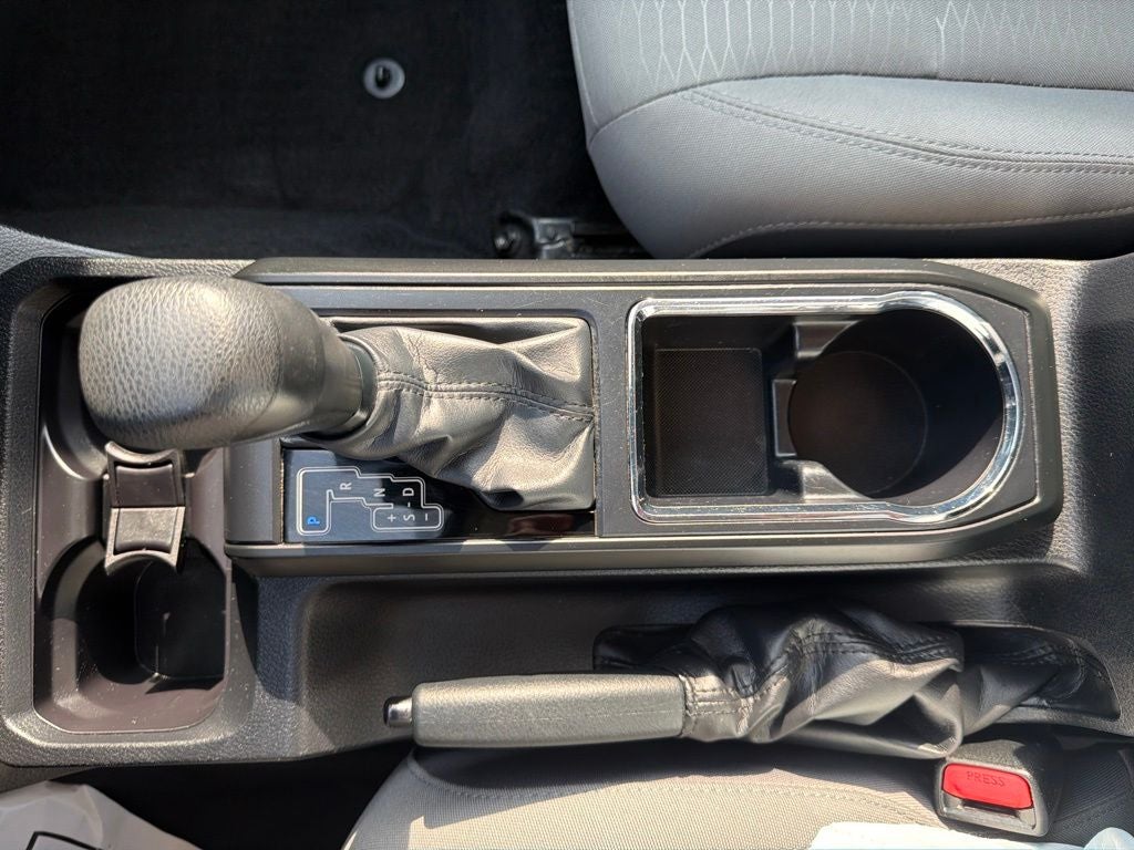 2018 Toyota Tacoma SR V6
