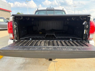 2018 Toyota Tacoma SR V6