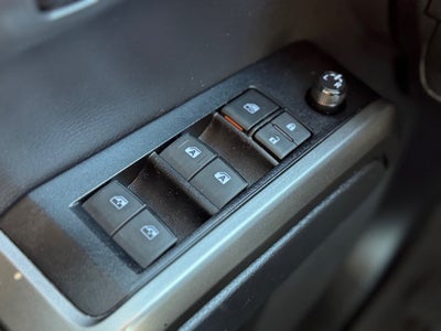 2023 Toyota TACOMA SR5 SR5 V6