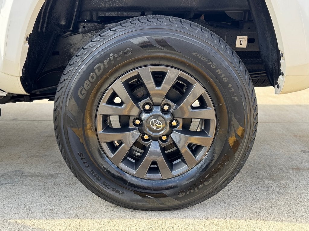 2023 Toyota TACOMA SR5 SR5 V6