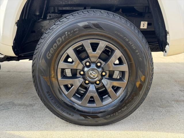 2023 Toyota TACOMA SR5 SR5 V6