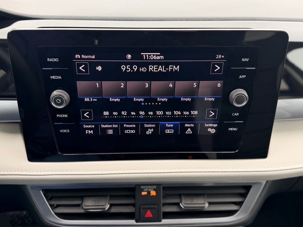 2025 Volkswagen Taos 1.5T SEL