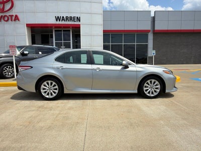 2019 Toyota Camry LE