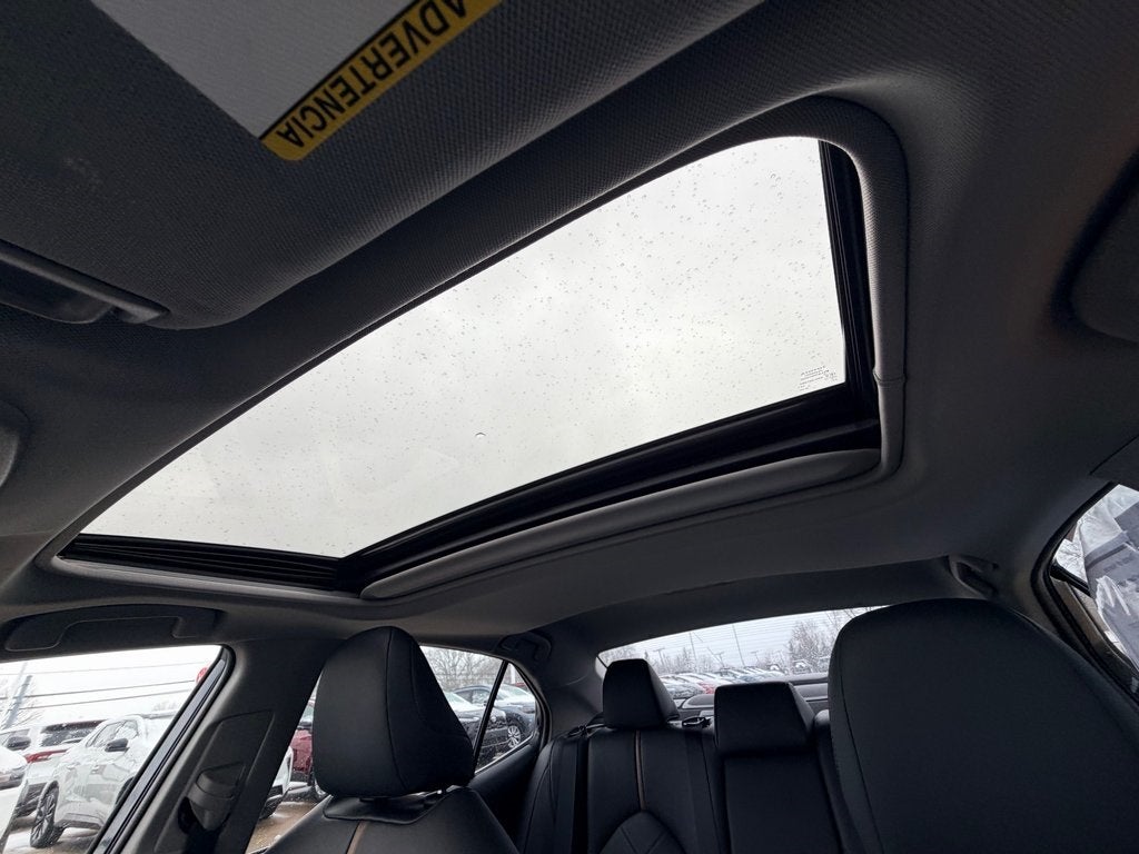 2019 Toyota CAMRY HYBRID XLE