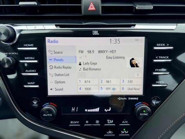 2019 Toyota CAMRY HYBRID XLE