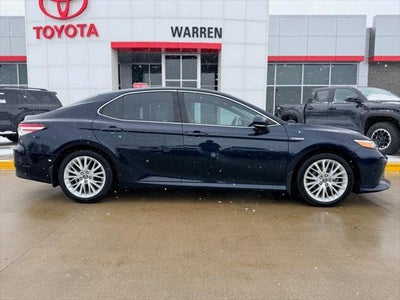 2019 Toyota CAMRY HYBRID XLE