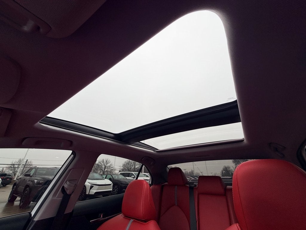 2019 Toyota CAMRY XSE