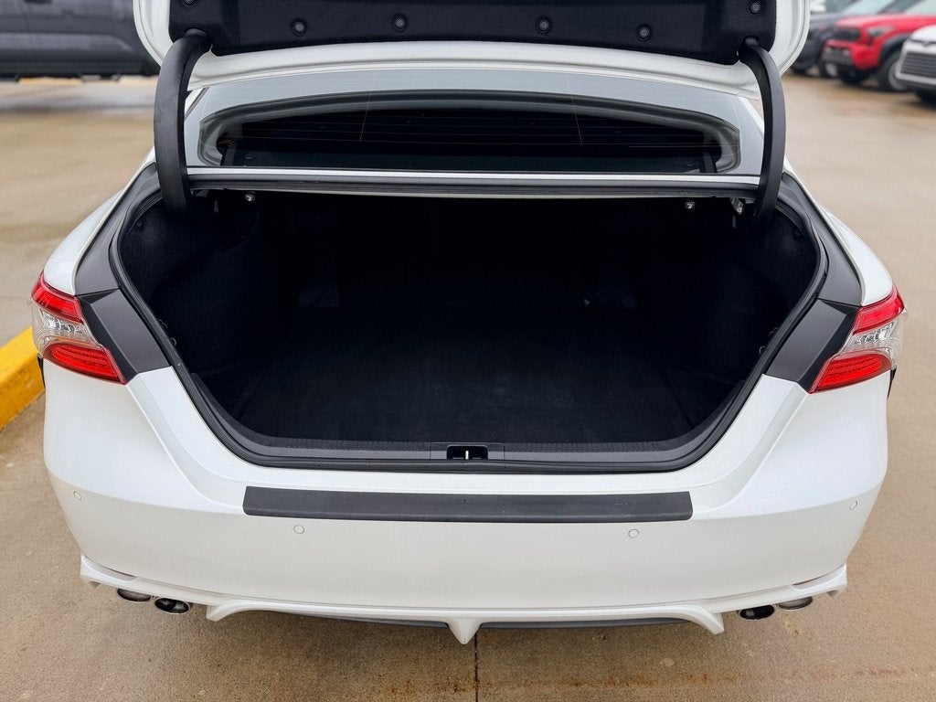 2019 Toyota CAMRY XSE