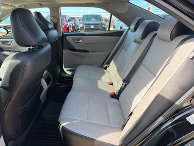 2016 Toyota CAMRY SE