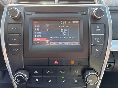 2016 Toyota CAMRY SE