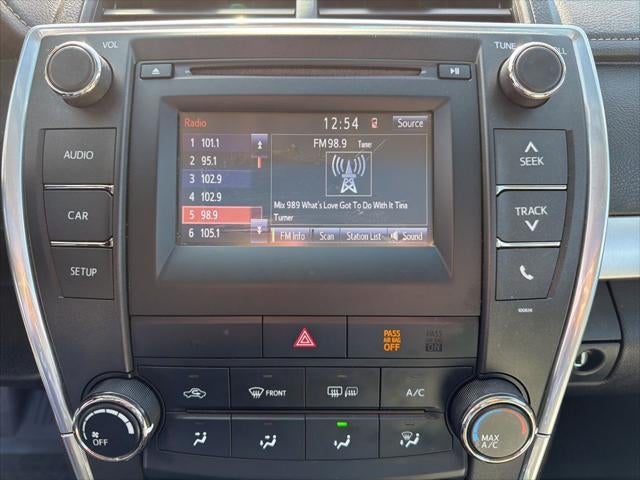 2016 Toyota CAMRY SE