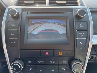 2016 Toyota CAMRY SE