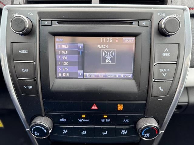 2017 Toyota CAMRY SE