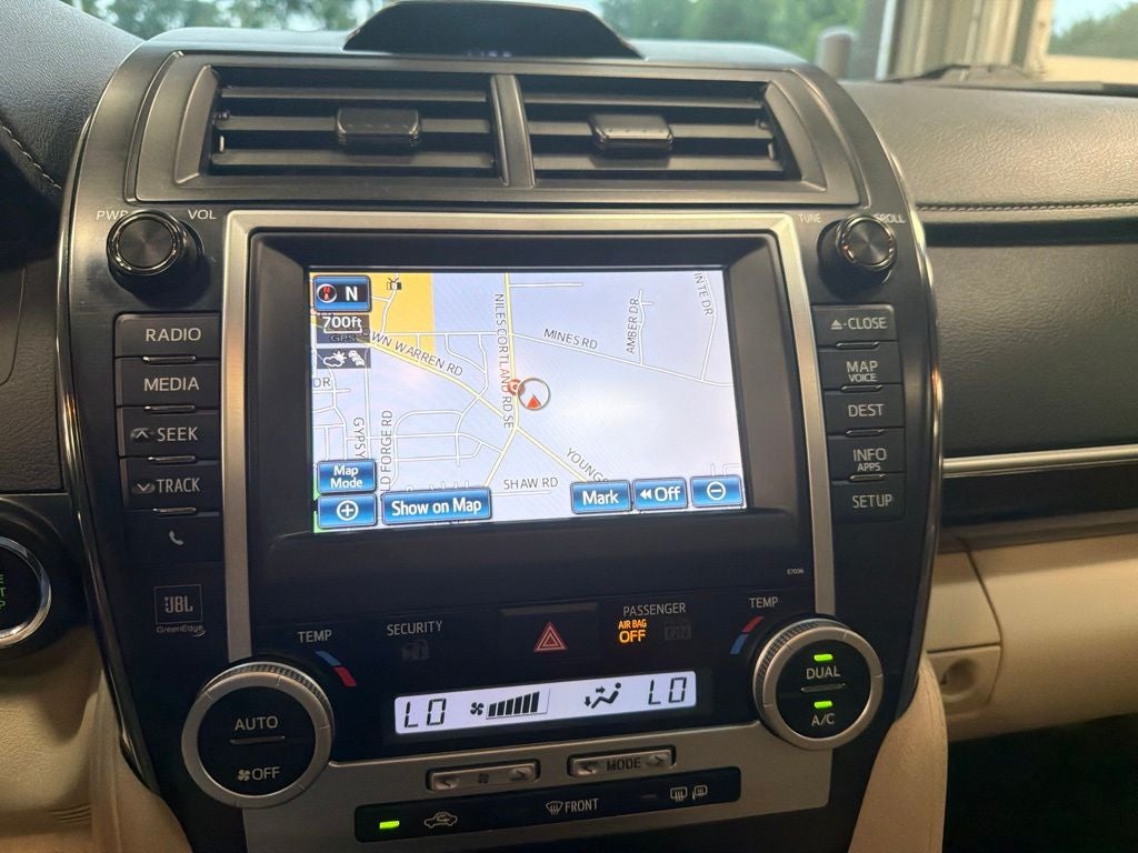 2013 Toyota CAMRY XLE