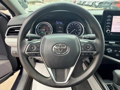 2022 Toyota CAMRY LE